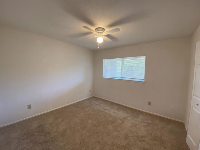 Building Photo - 2 bedroom condo in Ponte Vedra Beach