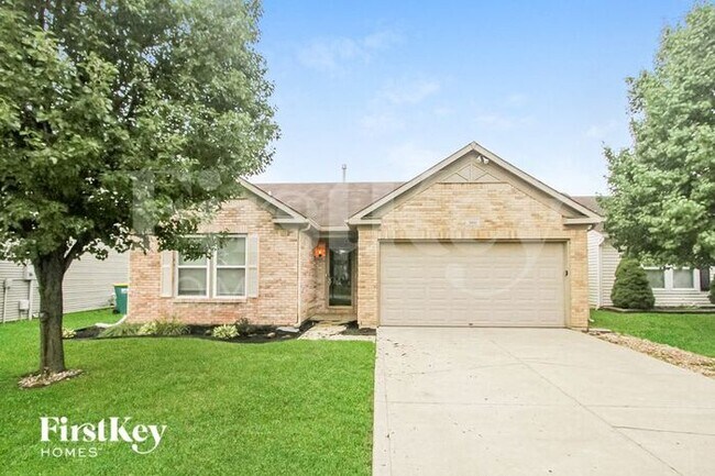 Primary Photo - 969 Stonehurst Dr