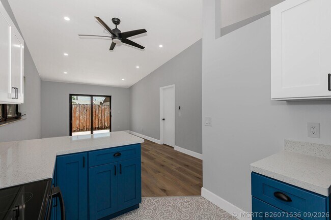 Building Photo - 9279 NW 17th Ct
