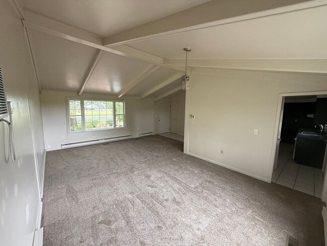 Building Photo - 3 bd / 1.5 bth Single Family Home in Quake...