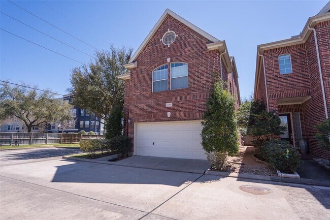 Building Photo - 13307 Olive Trce