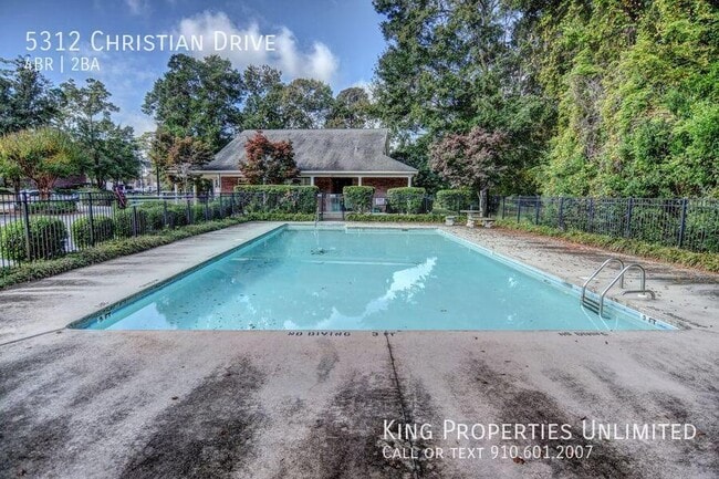 Building Photo - 5312 Christian Dr