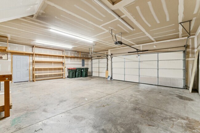 Building Photo - 1661 W Puzzle Crk Ct