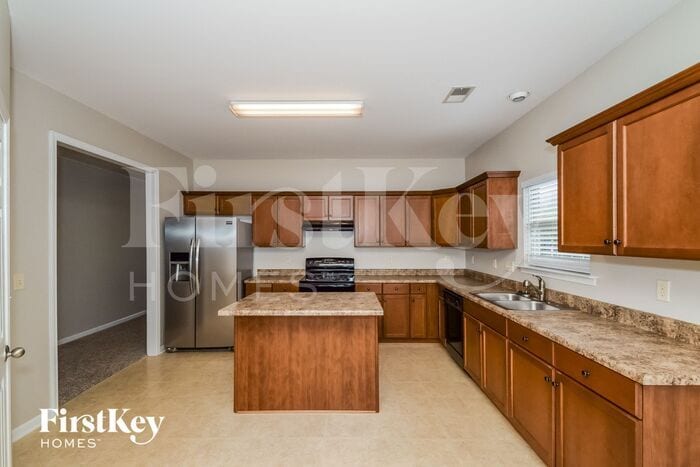 Building Photo - 1254 Easterwood Blvd