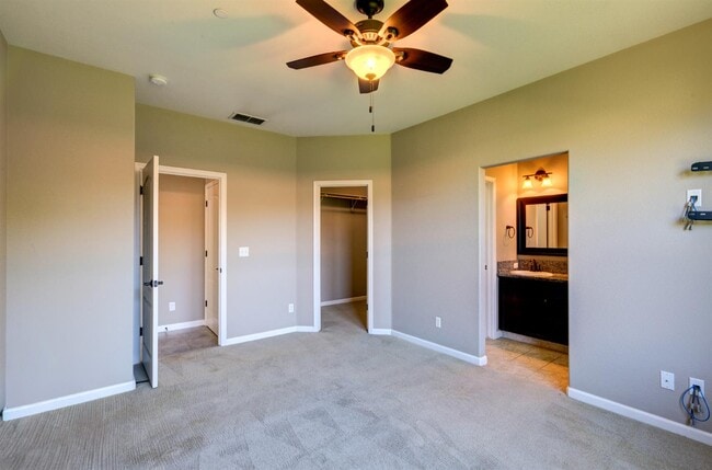 Building Photo - 3260 Alps Ln