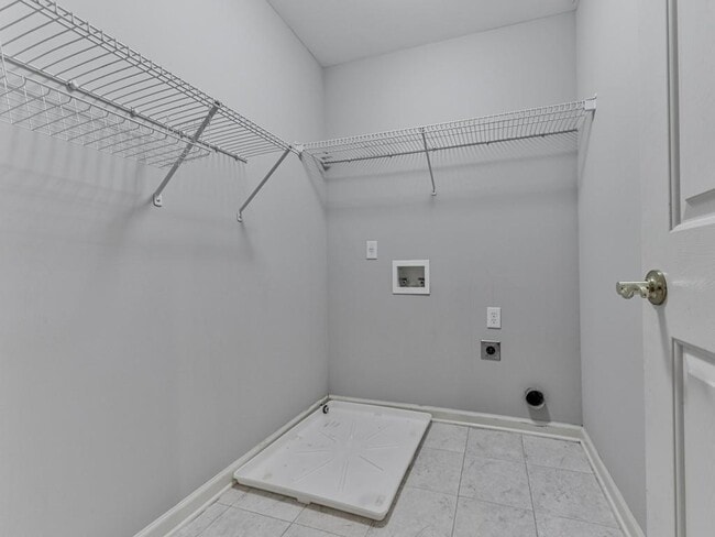 Building Photo - 408 Sixes Dr