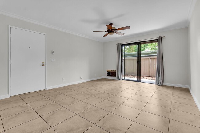 Building Photo - 20702 El Toro Rd