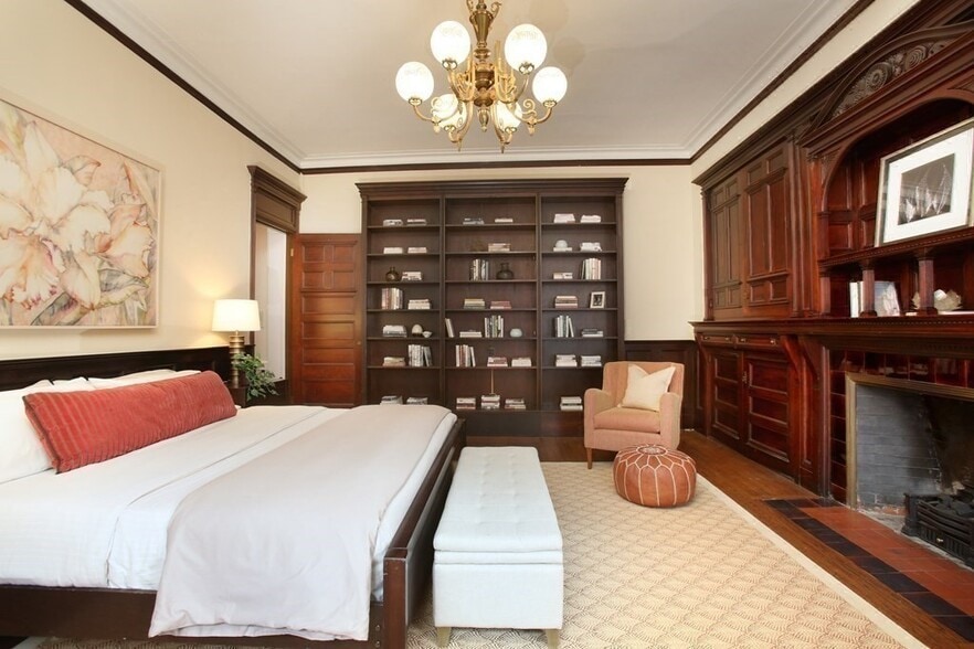 Building Photo - 36 Pinckney St