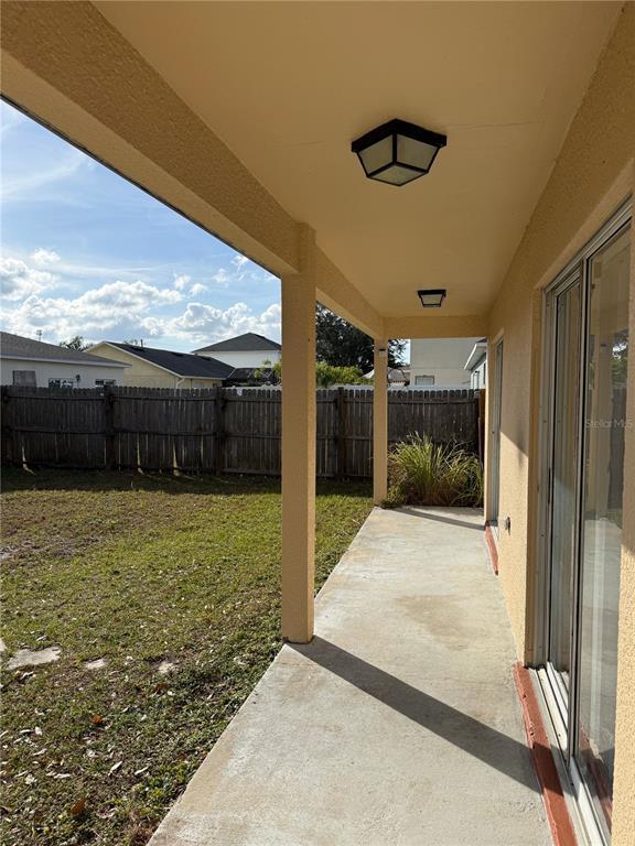 Building Photo - 24 Sawfish Ct