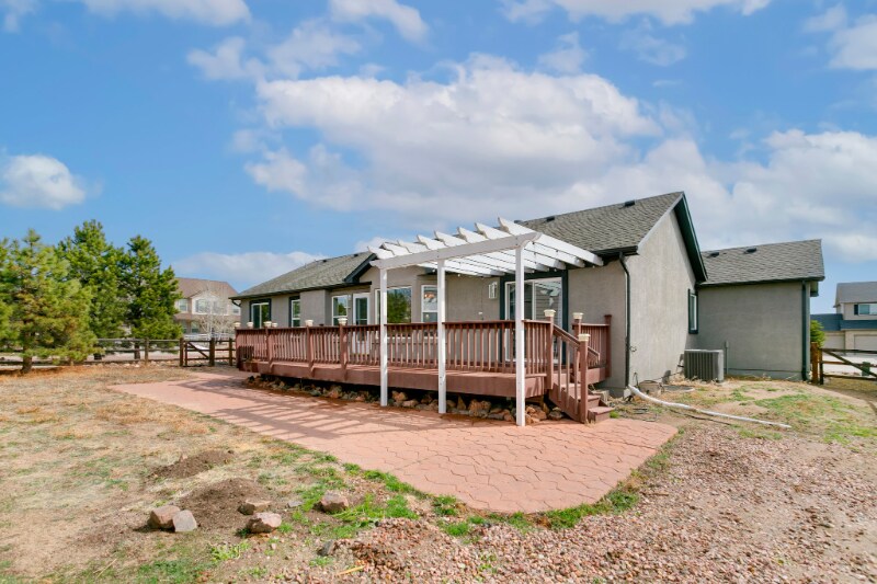Building Photo - 8946 Oakmont Rd