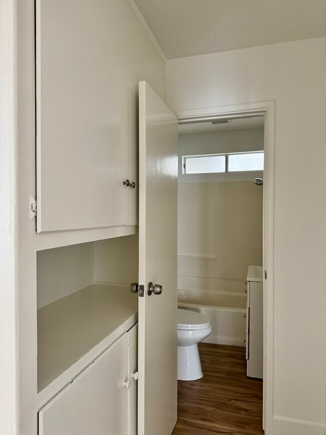 Building Photo - 13429 Beach Ave