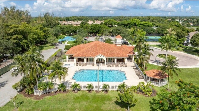 Building Photo - 1407 SW 48th Terrace