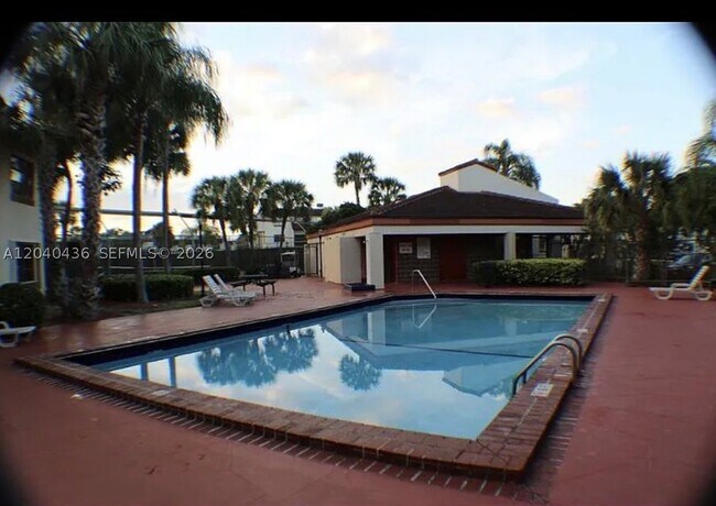 Building Photo - 8540 SW 149th Ave