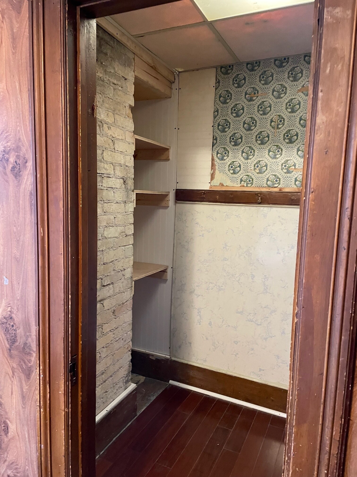 Building Photo - 201 W 3rd St