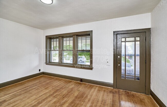 Building Photo - 5021 Ray Ave