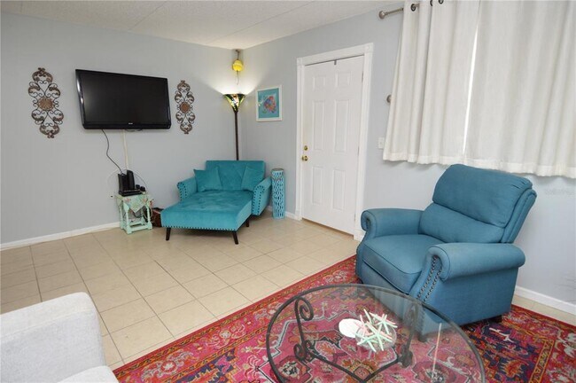 Building Photo - 12760 Indian Rocks Rd