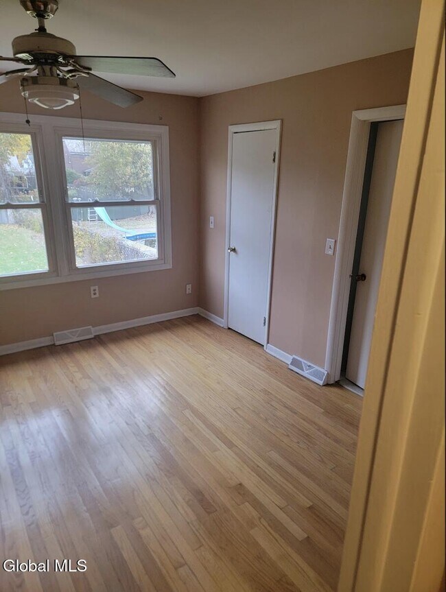 Building Photo - 15 Prospect Terrace