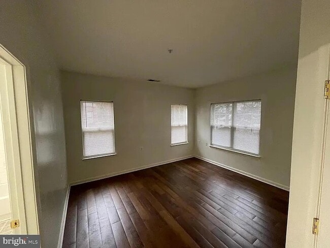 Building Photo - 3044 Irma Ct