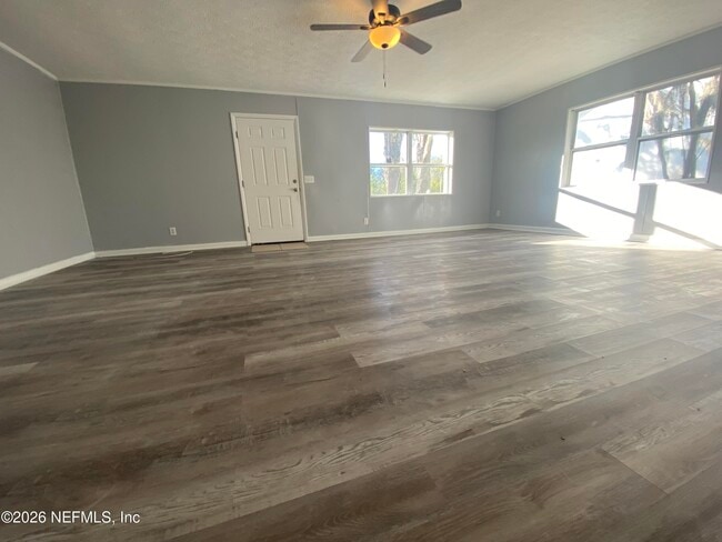 Building Photo - 13007 Atomic St