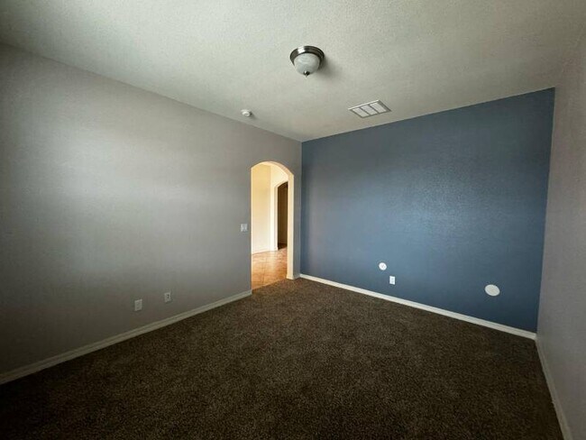 Building Photo - 1291 Rustic Bend Pl