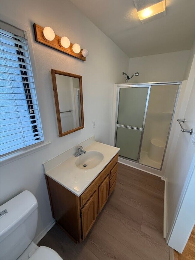 Building Photo - Beautiful 3 Bedroom, 2 Bathroom Granada Hills Home with Detached Garage!