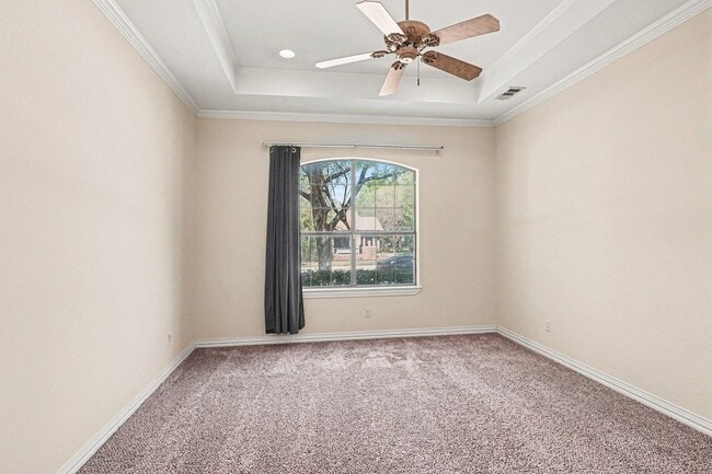 Building Photo - Beautiful home with classic styling, minutes away from Uptown, Oak Lawn, Cityplace, and Lower Gre...