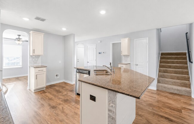 Building Photo - 1618 Mossy Jasper