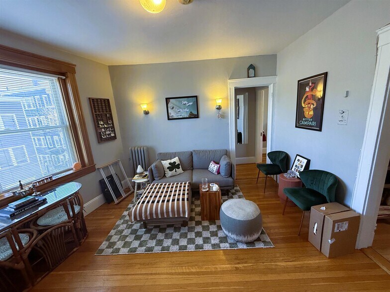 Building Photo - 89 Hancock St