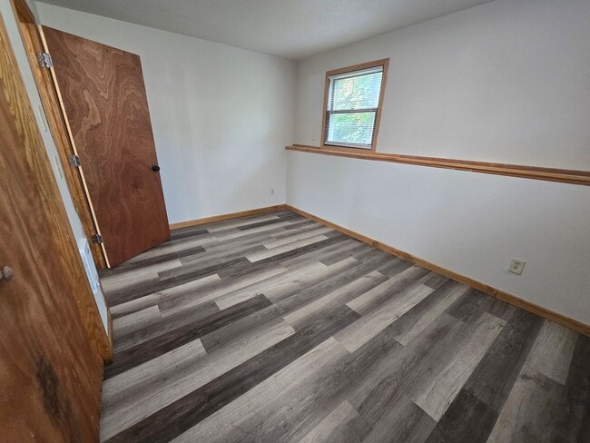 Building Photo - 2098 Imperial Ln
