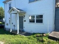 Building Photo - Fariview Ave 1108/1110