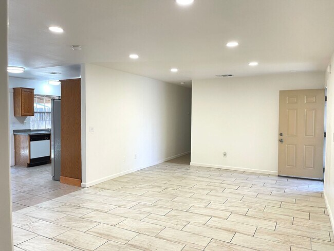 Building Photo - Spacious Four Bedroom Two Bathroom home for lease in San Bernardino, CA $3,175