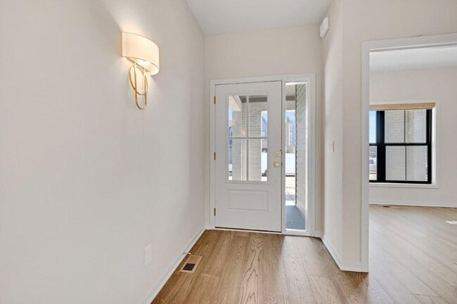 Building Photo - 16649 Garnett St