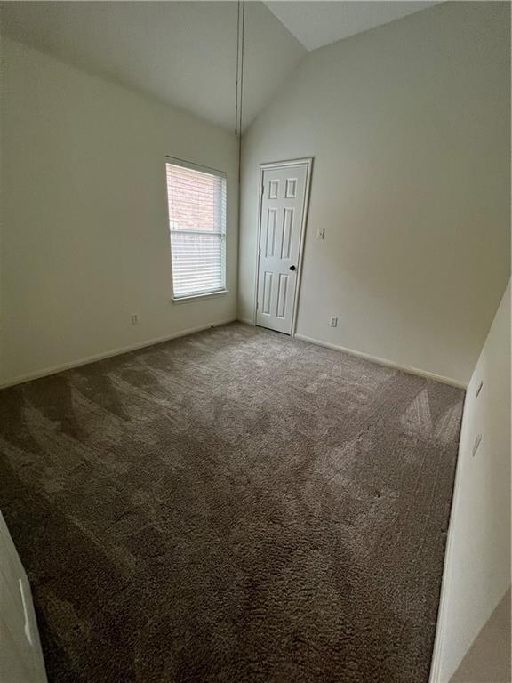 Building Photo - 507 Red Hawk Dr