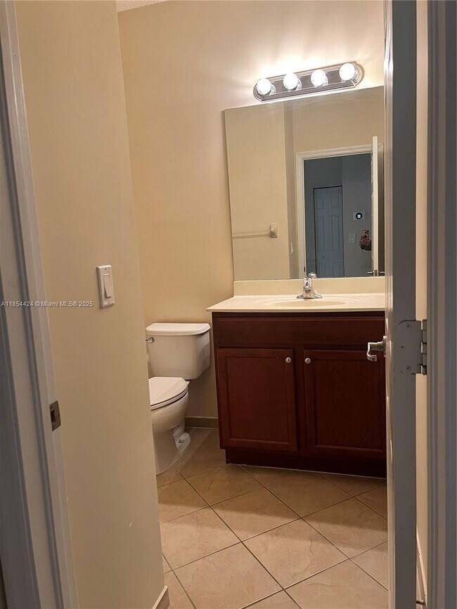 Building Photo - 16330 SW 71st Terrace
