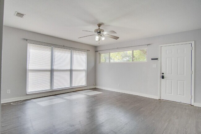 Building Photo - Updated 3-Bedroom, 2-Bath Ranch with Fenced Backyard, Carport, and Modern Kitchen