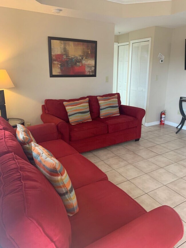 Building Photo - 2777 N Poinciana Blvd