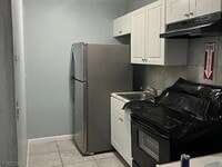 Building Photo - 1266 Washington Ave