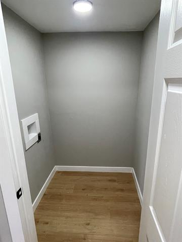 Building Photo - 981 W Oak St