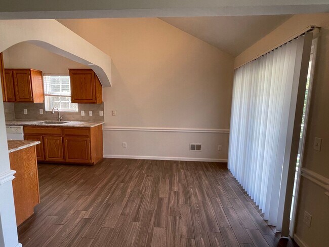 Building Photo - 8170 W Annsbury Cir