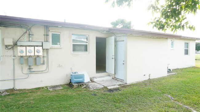 Building Photo - 13701 SW 266th St