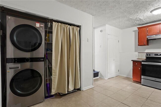 Building Photo - 317 Argus Cir NW