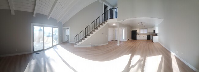 Building Photo - 6386 Wolcott Ct