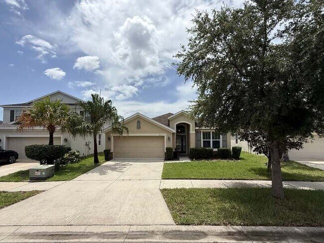 Building Photo - 8222 Willow Beach Dr