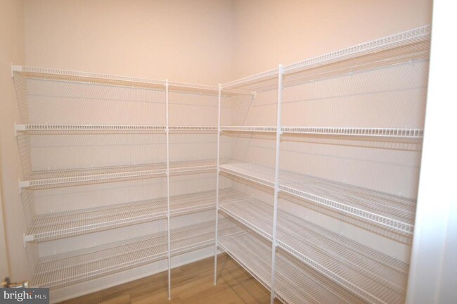 Building Photo - 13651 Innovation Station Lp