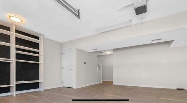 Building Photo - 92 Prescott Dr