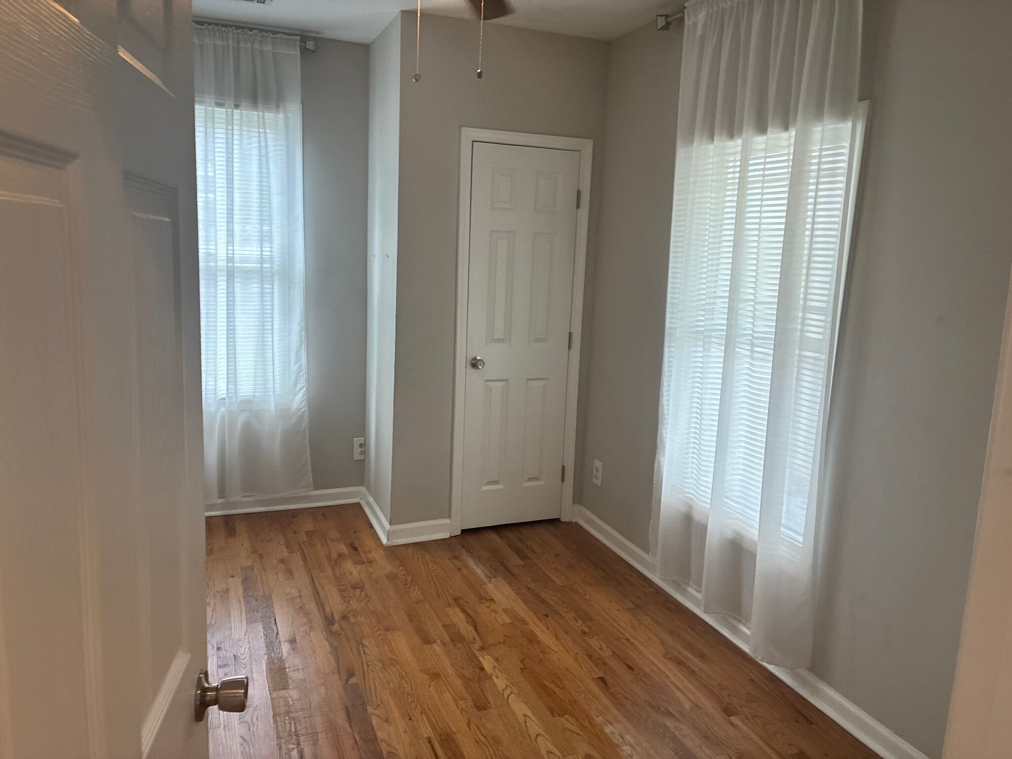 Building Photo - Room in House on Mayson Turner Rd NW