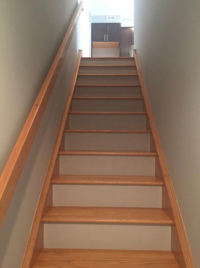 Building Photo - 1930 Parrish St