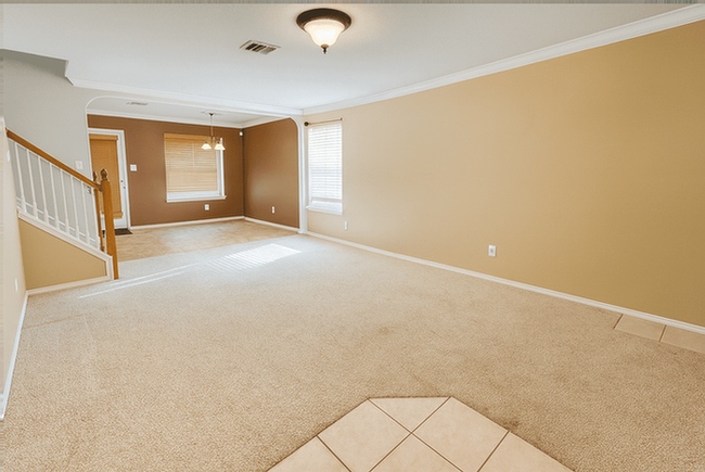 Building Photo - 6902 Asbury Station