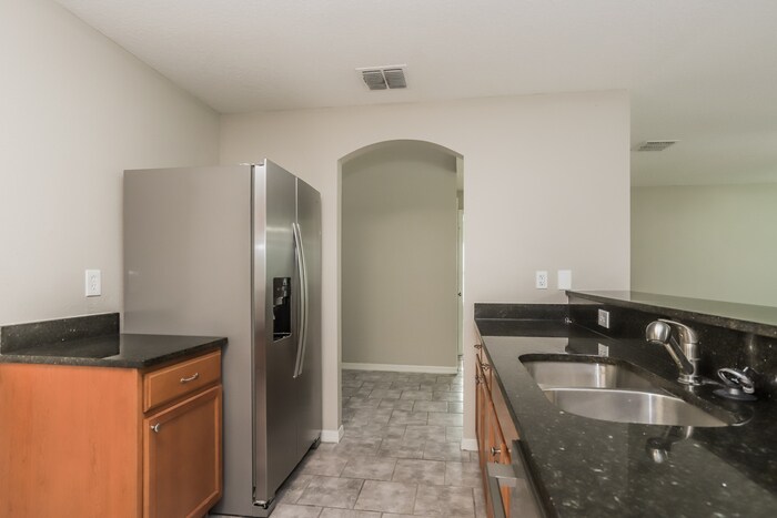 Building Photo - 652 Chatham Walk Dr