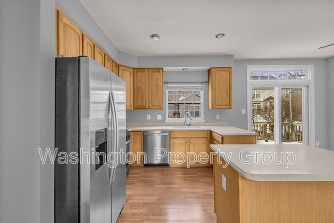 Building Photo - 43654 Kenai Ct